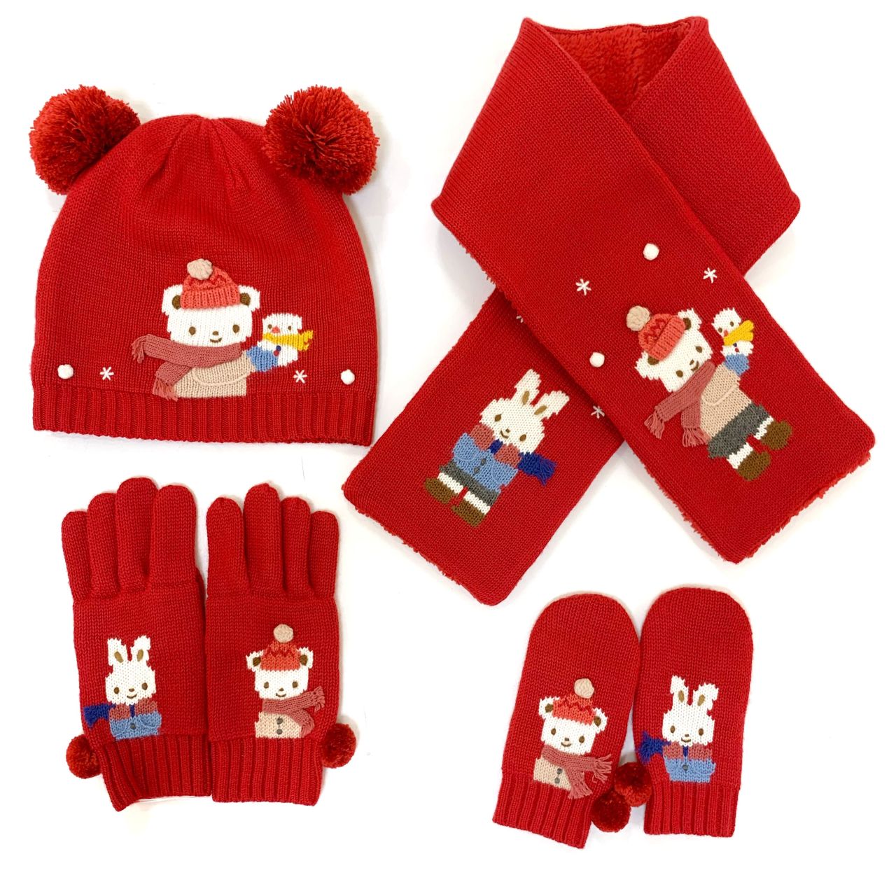 ファミちゃんたちみんなで冬支度♡｜ファミリア福岡岩田屋ファミリアの