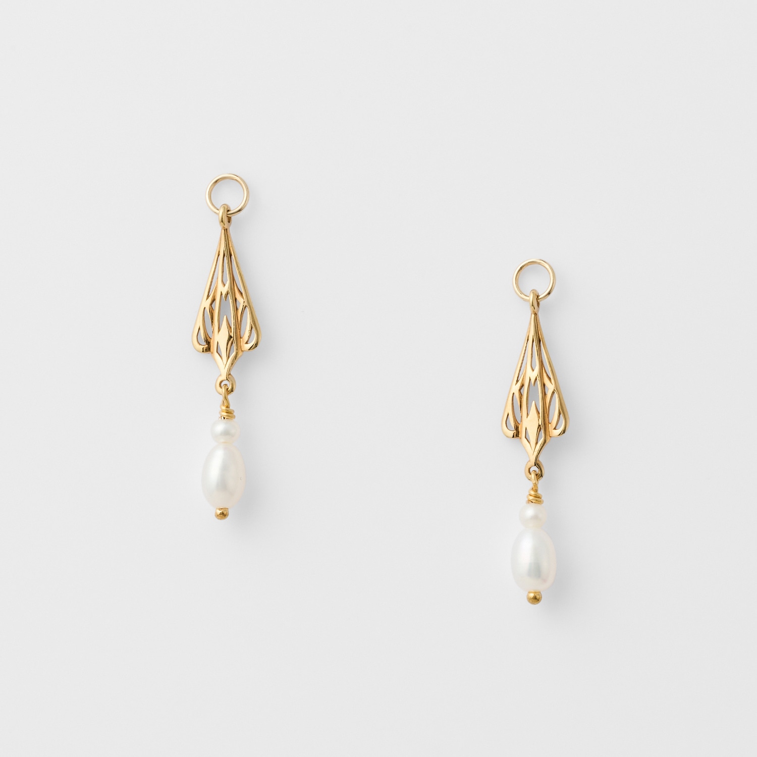 agete 2019限定 アメジスト カイヤナイト ピアス&チャームセット