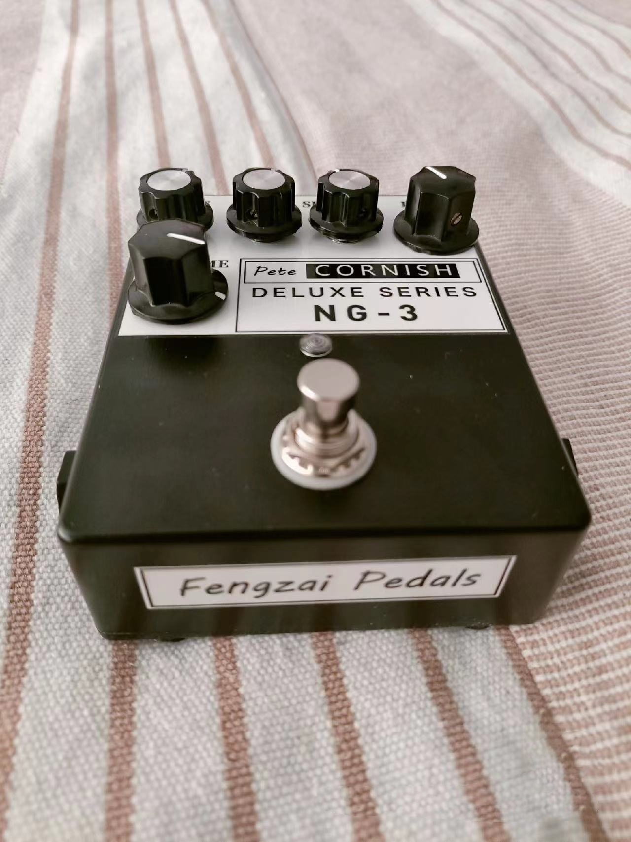 自作Pete Cornish NG-3（ファズ）/Mシルバー/直接プリント仕様 自作