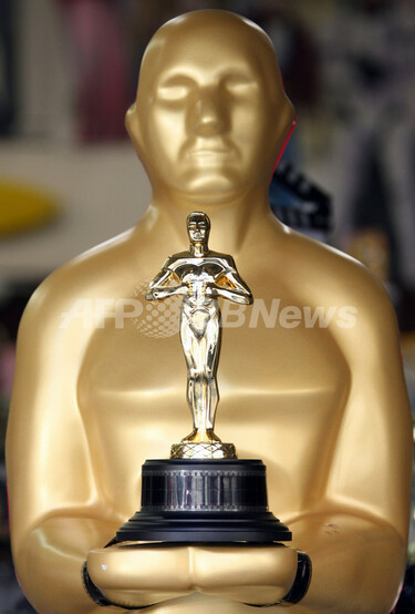 第79回アカデミー賞＞おみやげにオスカー像はいかが？ - 米国 写真2枚