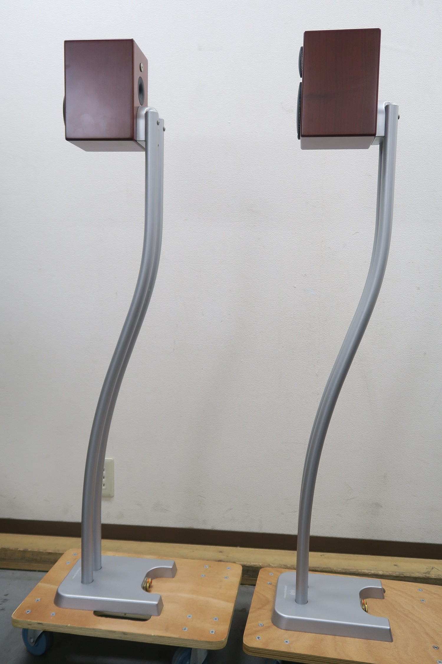 Monitor Audio Radius 90 スピーカーペア 専用スタンド付き@48376