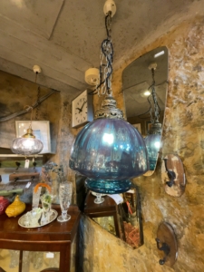 照明が買えるお店】京都・70B ANTIQUES – AkaLie