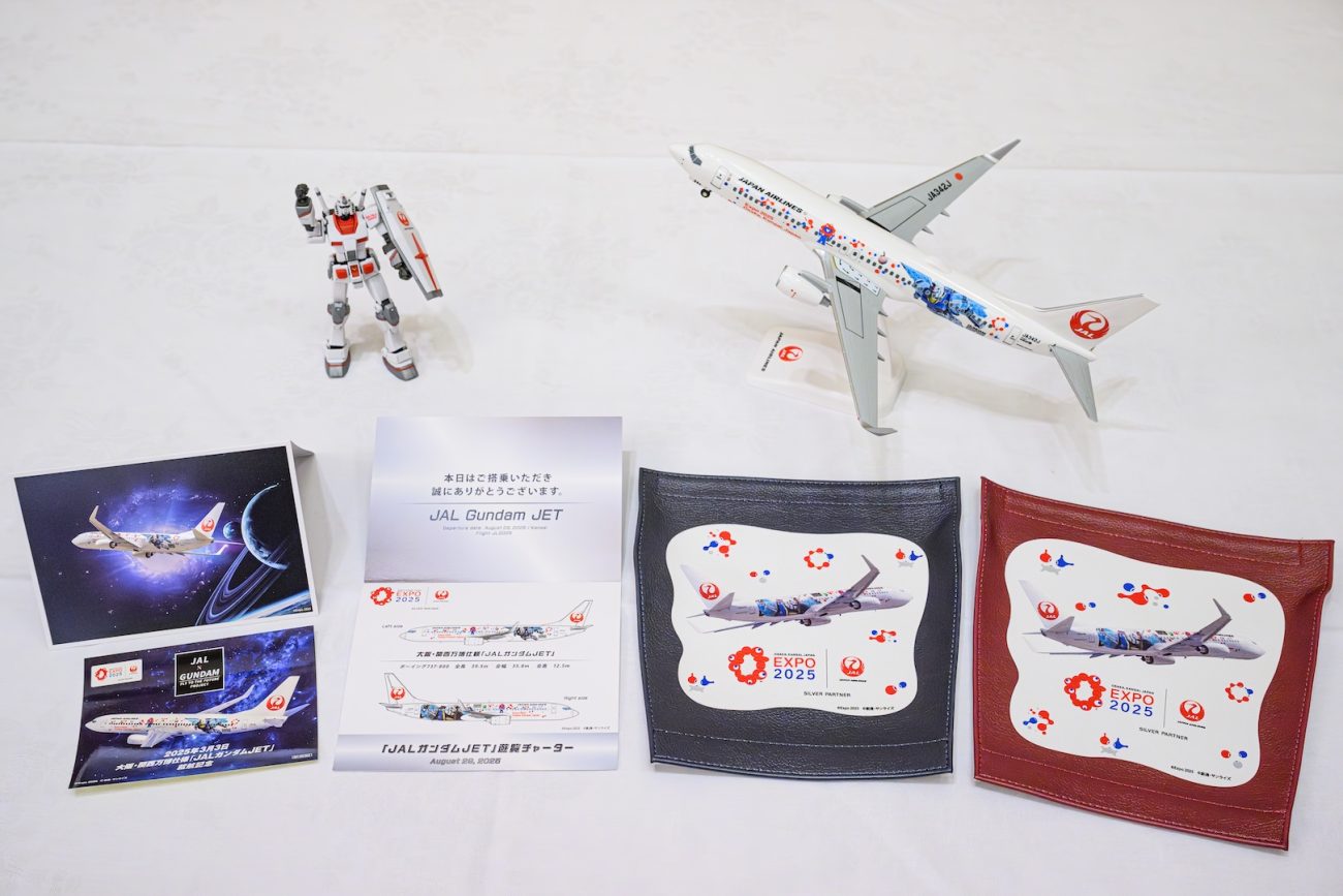 関西の空でガンダムの世界を体験！「JALガンダムJET」のチャーター遊覧
