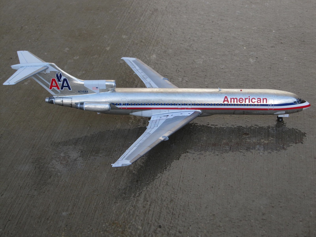 Airfix Boeing 727-200 #12697 – Airlinercafe