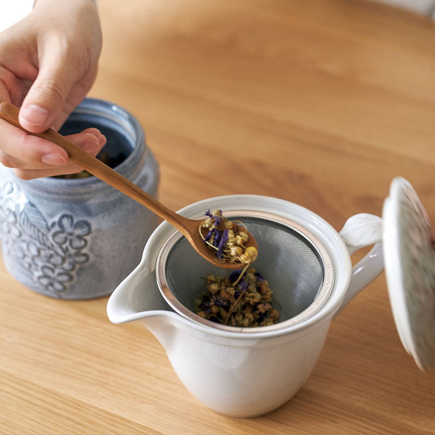 Lien(リアン) ポット 370ml | aito製作所 | 美濃焼・瀬戸焼を中心と