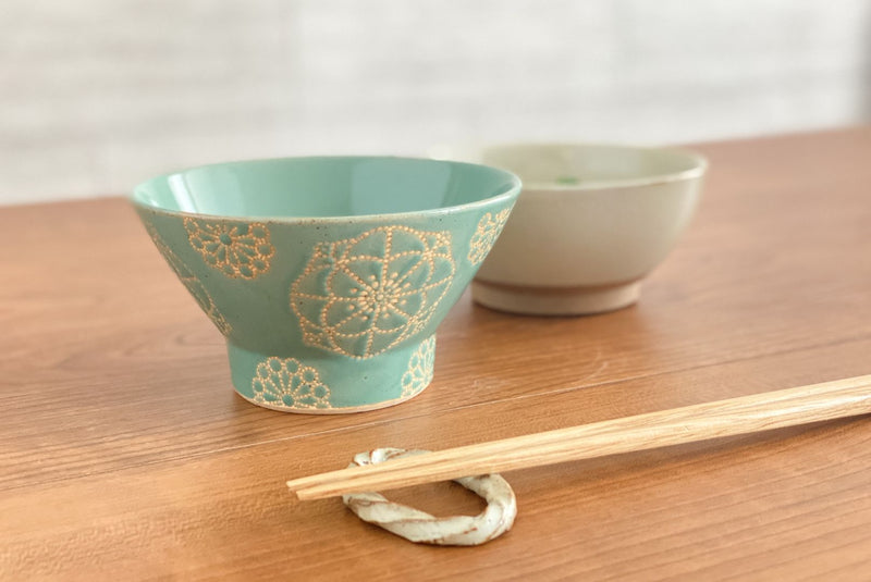 中国 影青 貼魚氷裂文鉢 茶碗 C R6494 中国 影青 貼魚氷裂文鉢 茶碗 C