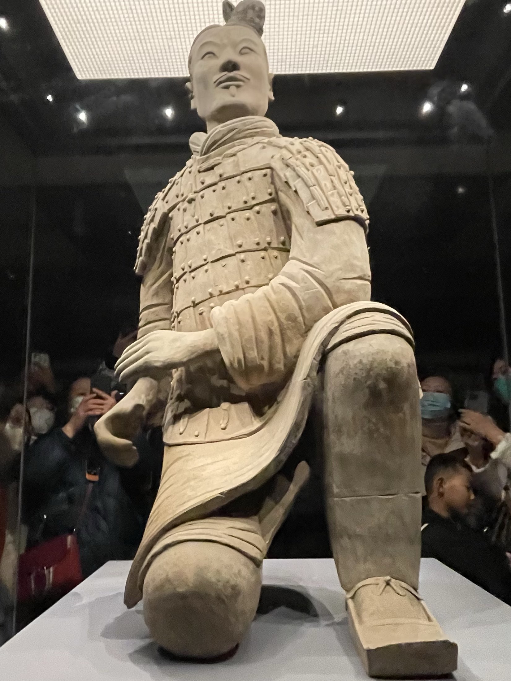 世界遺産・兵馬俑】俑(人形)は20%巨大化され迫力があります | Trip.com