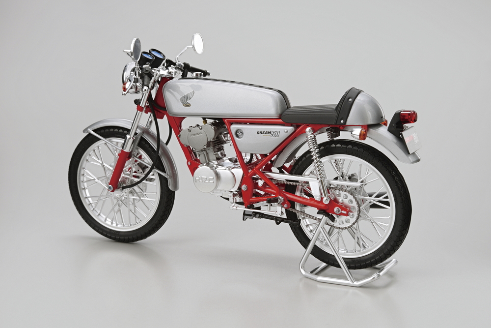 1/12 ホンダ AC15 ドリーム50 '97 カスタム - AOSHIMA SCALE MODEL LINEUP