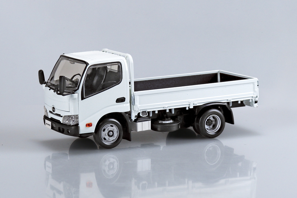 楽プラ デュトロ 素人製作 完成品 仕事車仕様 1/32 シルバー デコトラ