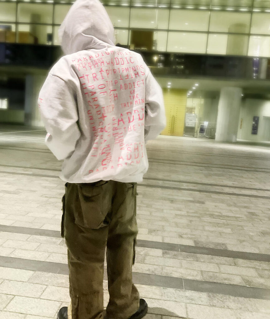 ADDICT NEW HOODIEはすべて完売いたしました。 ご好評ありがとうご