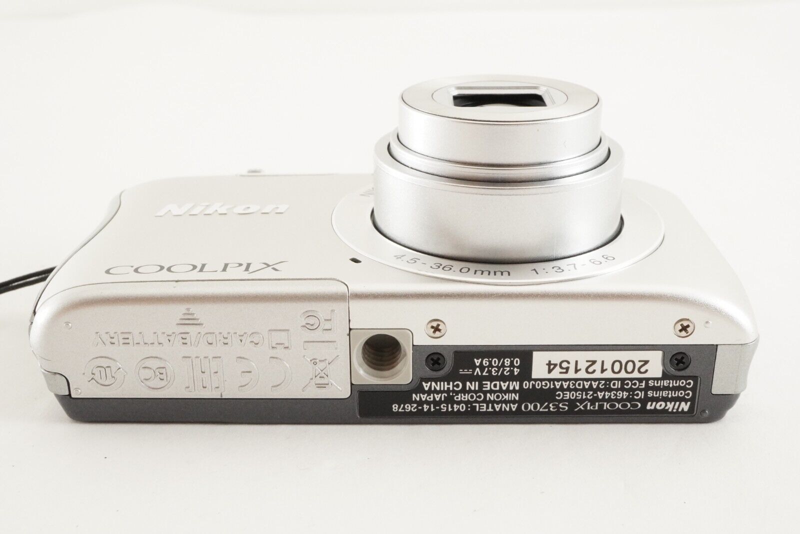 Nikon デジタルカメラ COOLPIX S3700 シルバー 光学8倍ズーム 2005万