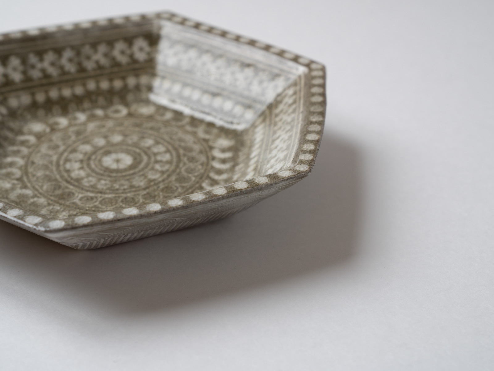 値下げ！未使用 山本教行作 岩井窯 角鉢 花文字角鉢 花 共箱 値下げ