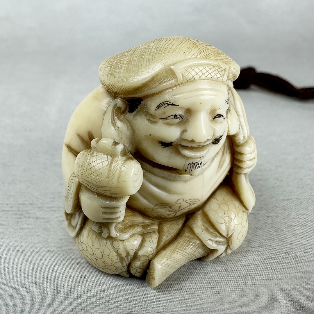 古美術 雨蛙象牙 根付 大黒様 無形文化財 広晴 銘（桜井広晴）
