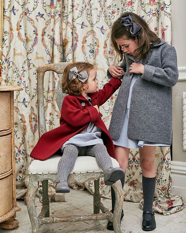 ウールコート🐏⁡シャーロット王女がご愛用されているアマイアキッズの