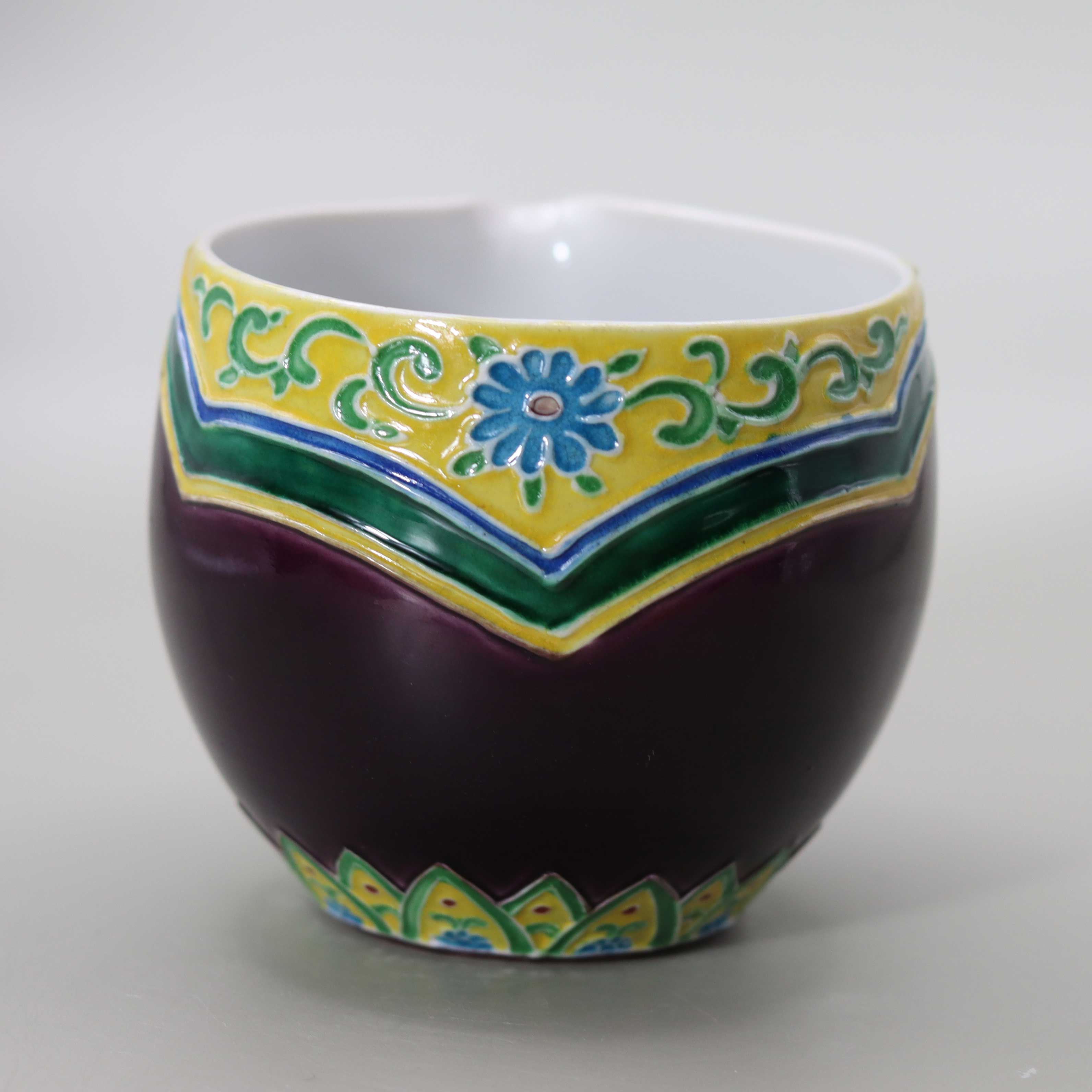 本日限定お値下げ】 古玩 南紀男山焼 交趾唐草文 花入 古箱入 古玩