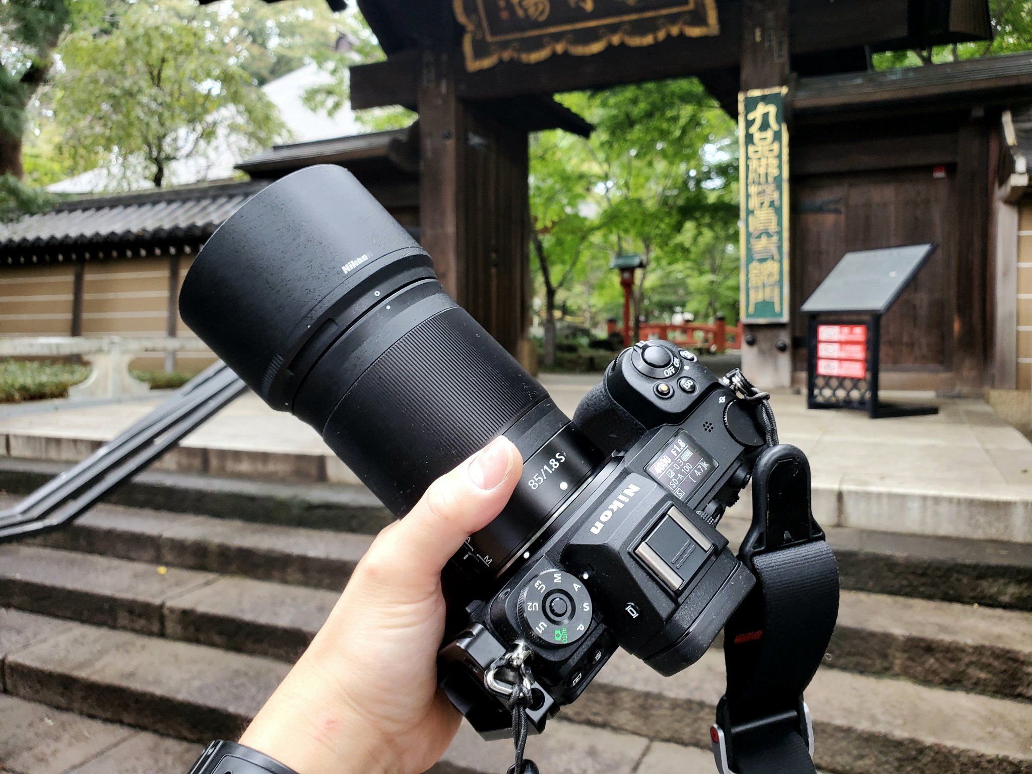 作例】NIKKOR Z 85mm f/1.8 S とNikonZ6ⅱ 朝の神社をスナップ│amedia