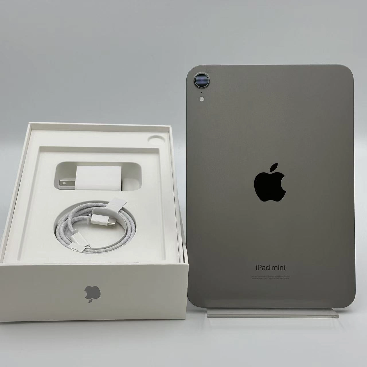 超美品 iPad mini 第7世代 128GB wi-fiモデル