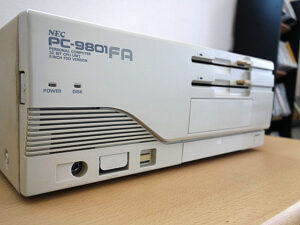 PC-9801FA (NEC) | 古いハードに囲まれて since2011