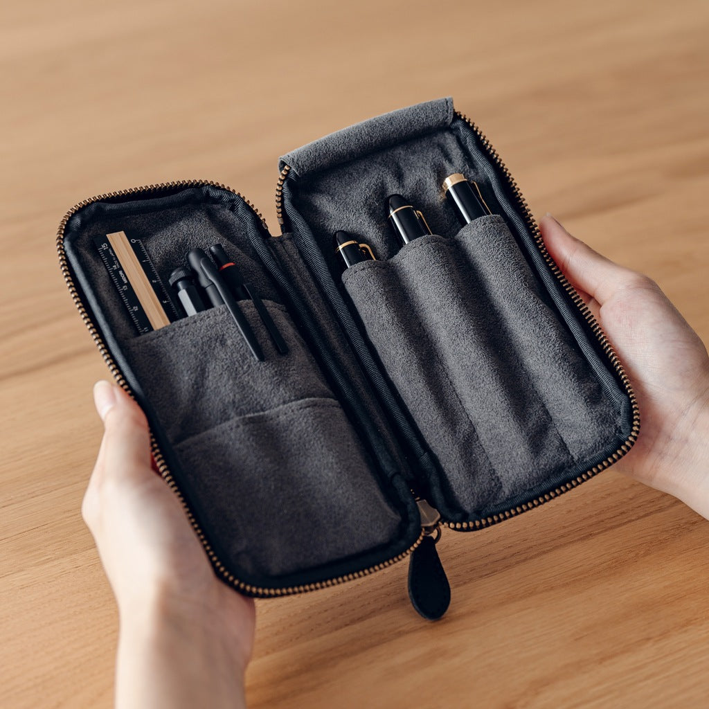 &LIEBE ジップペンケース 栃木レザー スムースブラック