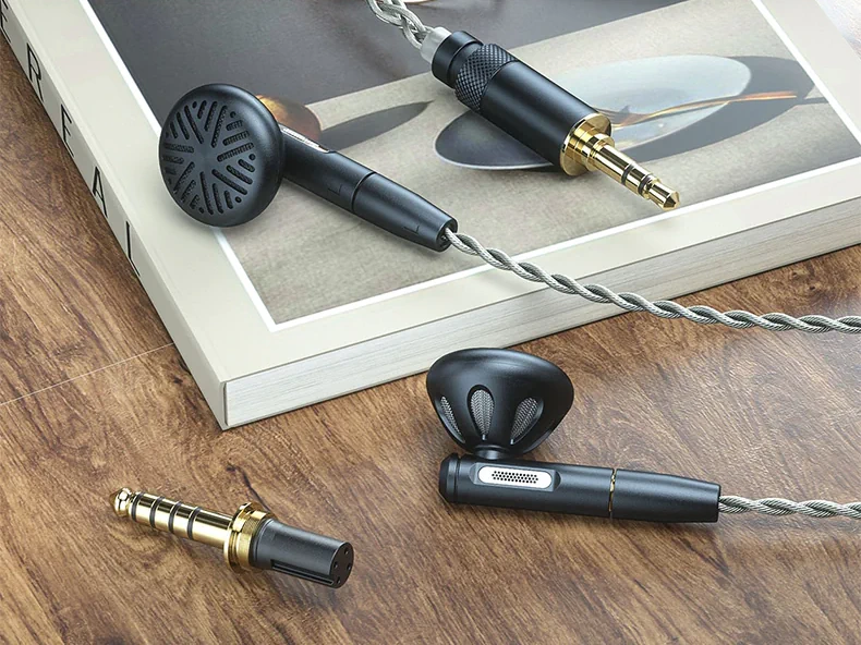 FiiO FF5 Earbuds • maDog