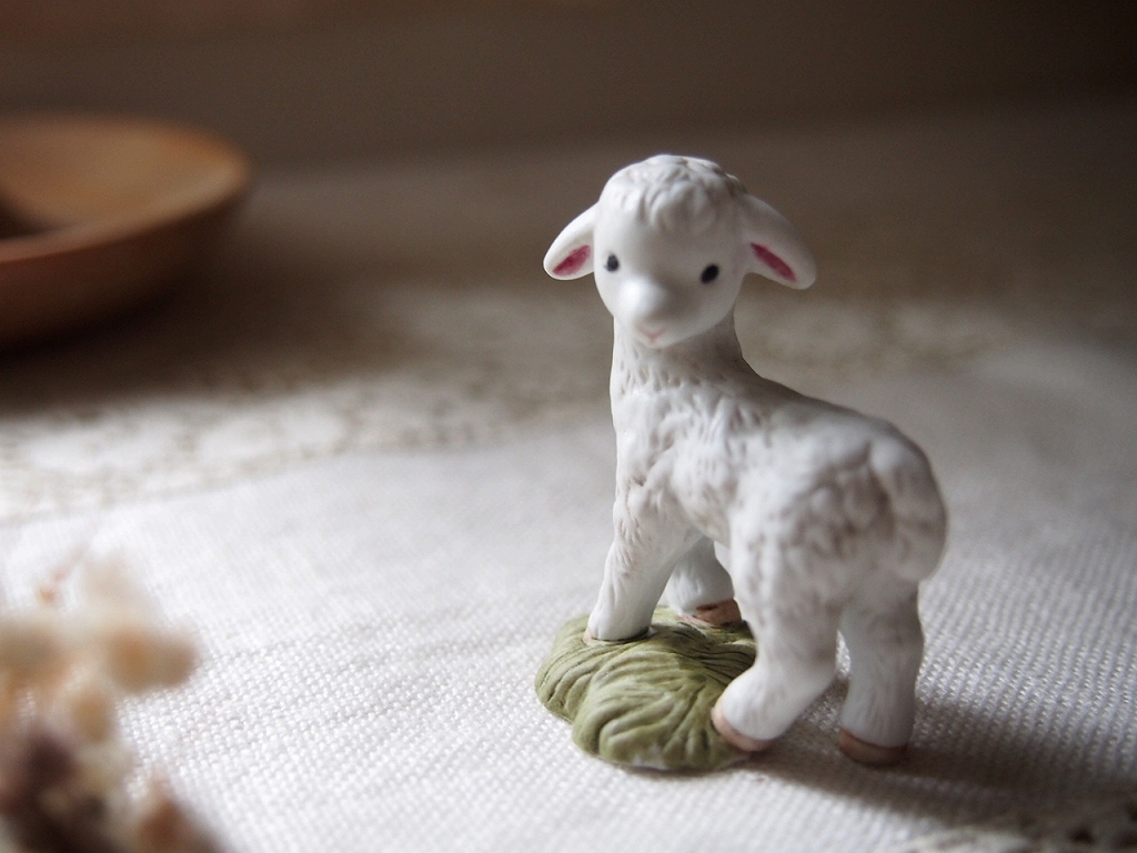 楽天市場】かわいい 羊 インテリアトレー ひつじ アンティーク