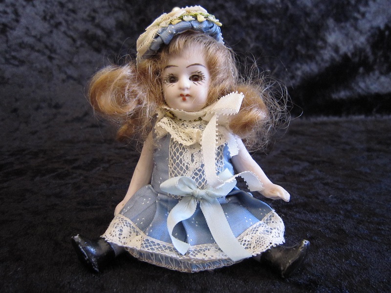 ドイツ製ビスクアンティークドール アルマン・マルセイユ 370 AM