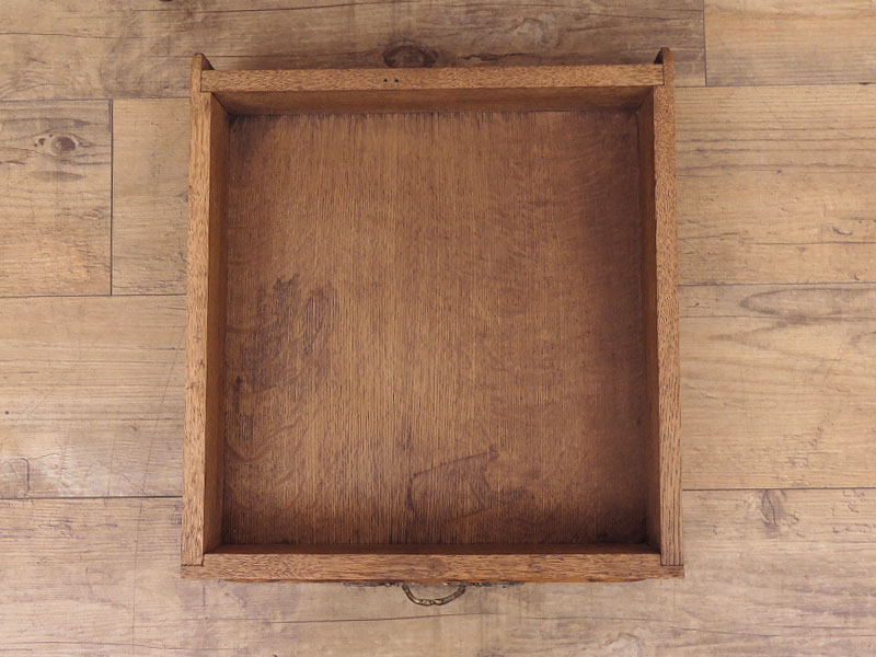 フランスアンティーク猫脚ナイトテーブル/木製キャビネット机飾り棚(82-14)