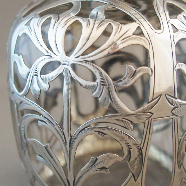 シルバーオーバレイ「銀装飾 香水瓶」《アンティックかとう》