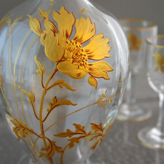 オールドバカラ「金彩 花文様 リキュールセット」《アンティックかとう》