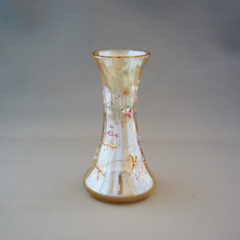 送料無料 時代物 被せガラス蔦葛文扁壺 花文花瓶 高さ23.5cm