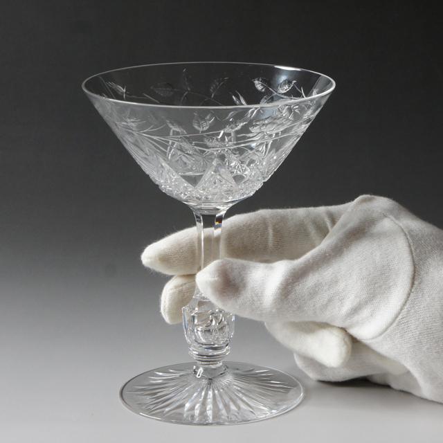 バカラ最高級シリーズ ツァーシャンパンクープ （赤）共箱 高さ27.2