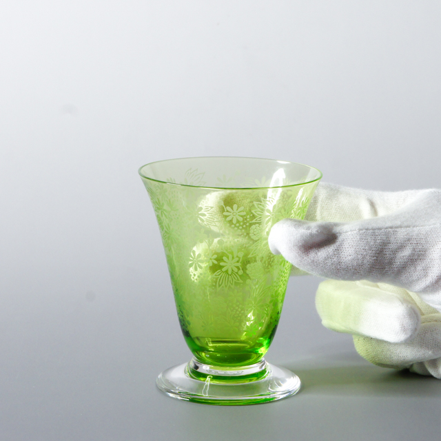 オールドバカラ「エリザベート ELISABETH グラス 高さ8.5cm （グリーン