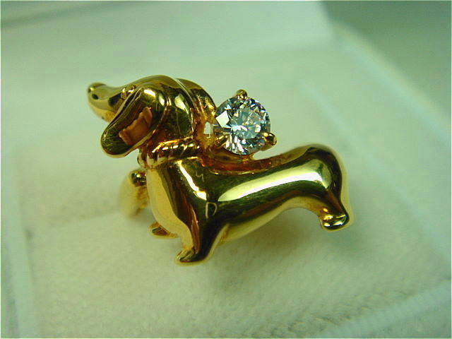 ミニチュアダックスフンドリング☆【材質】18金 【他】ジルコニア0