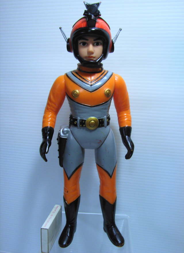 当時物 希少ウルトラマンハヤタ隊員 ブルファク ソフビ 当時物 希少