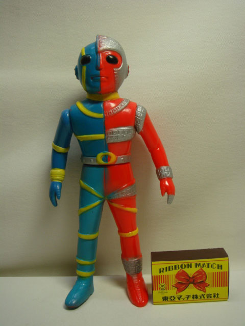 キカイダーソフビ 人造人間キカイダー ソフビ人形 ミドルサイズ