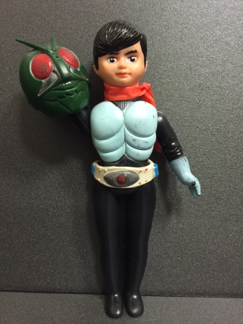 希少 当時物 仮面ライダー カニバブラー ピンク ミニソフビ バンダイ