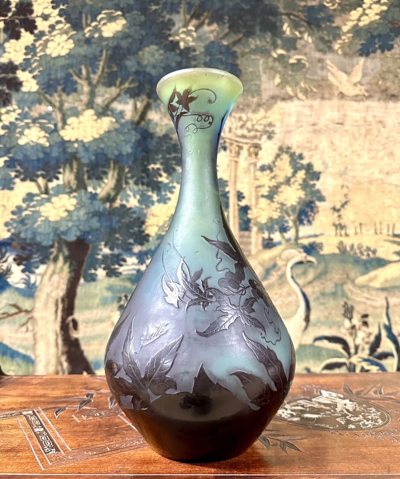 証明書付】エミールガレ 花瓶 高さ25cm 幅13cm 奥行10㎝ カメオ彫 証明