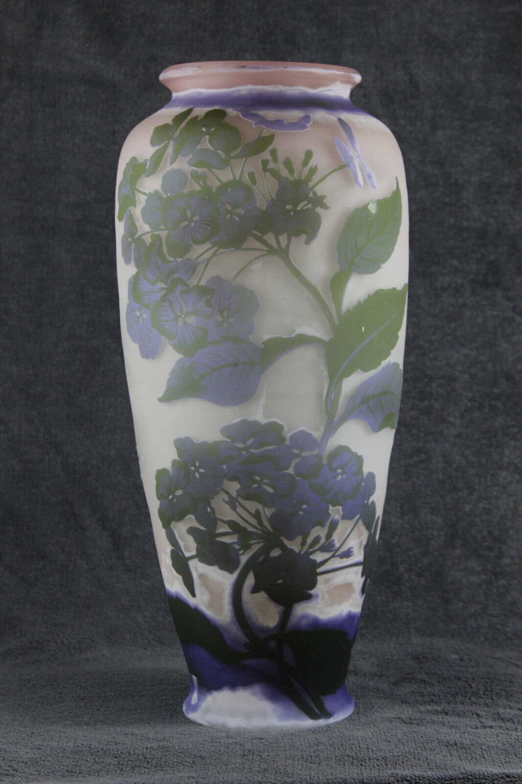 エミールガレ 紫陽花の花の花瓶 アールヌーヴォー時代のガラス作品