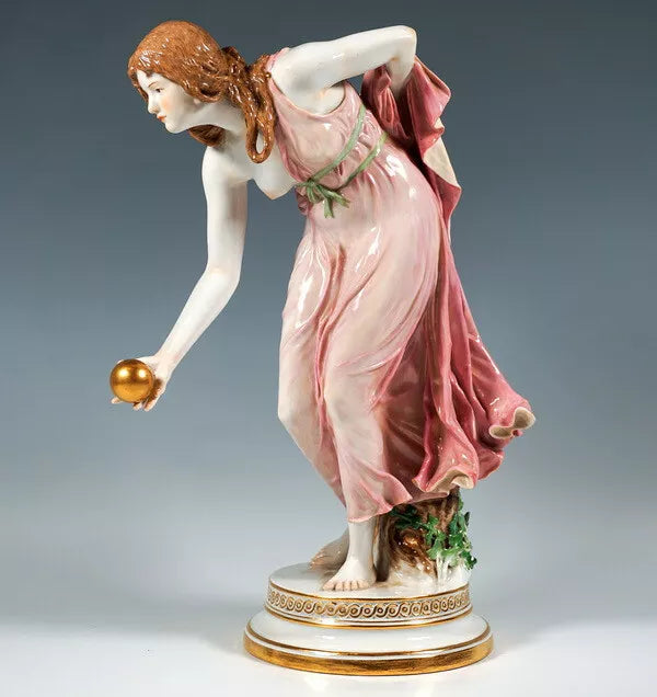 マイセン人形 フィギュリン「ピンクのドレスのボールプレーヤー