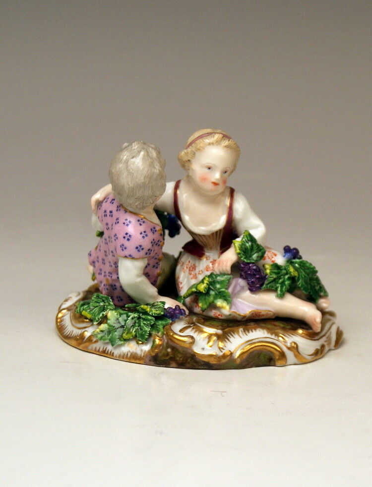 りんごミカンマイセン(Meissen)フィギュリン『葡萄を持つ庭師の少女