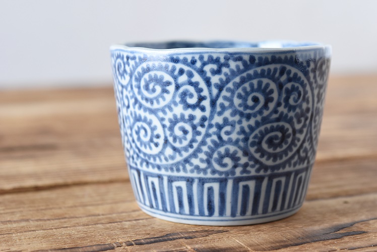 古伊万里 江戸後期 蕎麦猪口 総柄 蛸唐草 古伊万里 染付 蛸唐草文