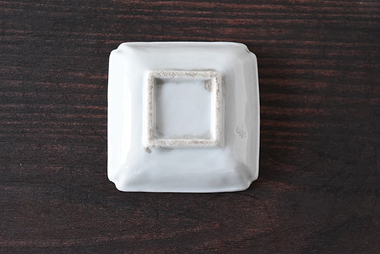 骨董品】白磁鶴紋四方皿 菓子器 骨董品】白磁鶴紋四方皿 菓子器 骨董品