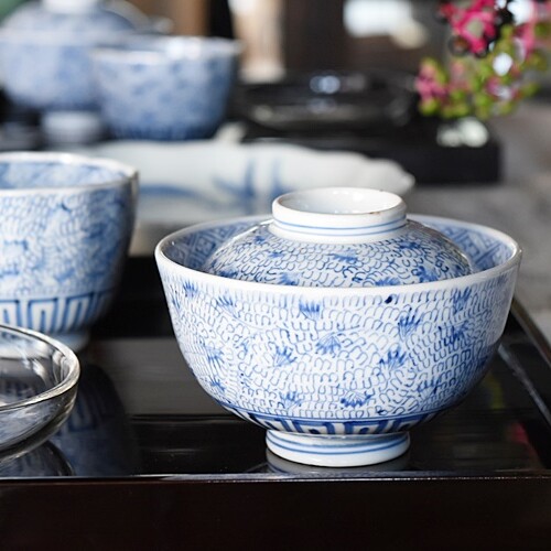 古伊万里 染付 微塵唐草 成化年製紋 蓋付茶碗 5客セット - 生活骨董と