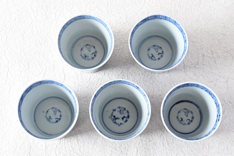 古伊万里 染付 蛸唐草 成化年製紋 蕎麦猪口 5客セット - 生活骨董と