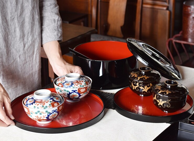 輪島塗3枚セット円形漆器膳 （布着本堅地）丸盆 輪島塗3枚セット円形