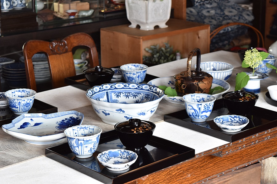 アンティーク 骨董 染付 牡丹唐草文様 小皿 銘々皿 杉緑銘