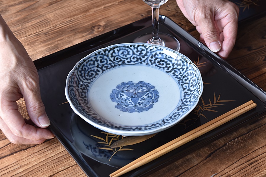 鉢□絵唐津 花唐草紋 菓子器 三つ足平鉢 深皿 古