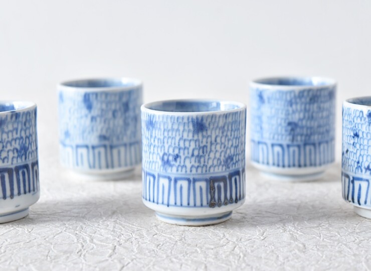 古伊万里染錦一つ葵に唐草氷裂紋の図のぞき猪口E211AS-BXg