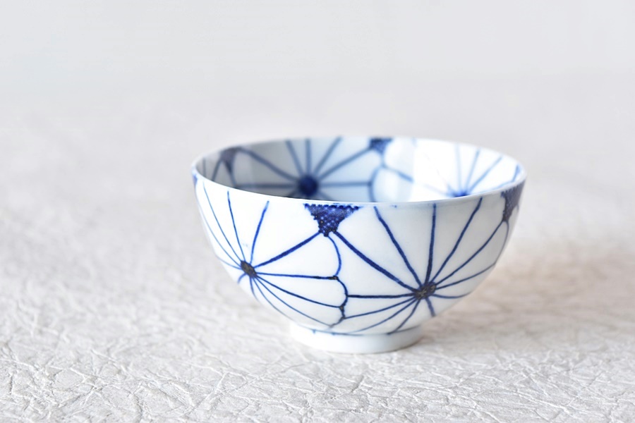 京焼 染付 菊模様 湯呑 小鉢 - 生活骨董と古布のアンティークショップ