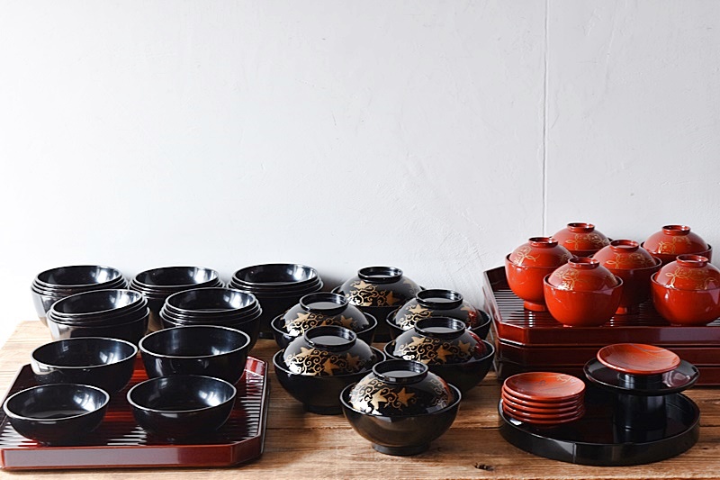 懐石料理道具 表阿弥 利休好真黒塗 会席家具 真塗 四つ椀 6客セット